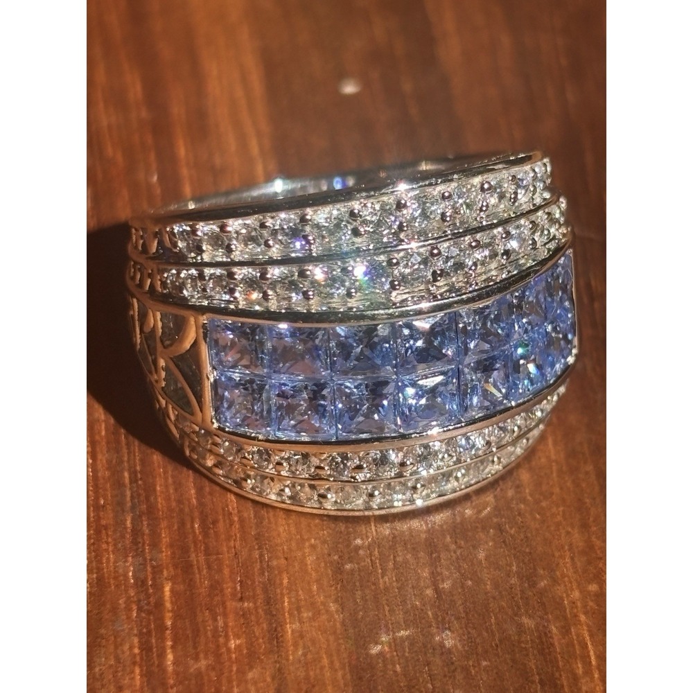 925 Sterling Silver White & Blue C Z Invisible Setting Ring Size 8